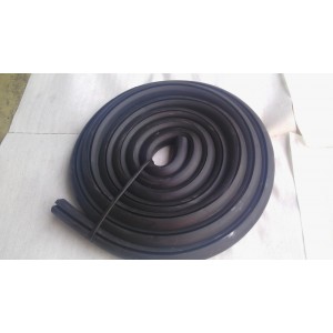 Tesnenie zadného skla