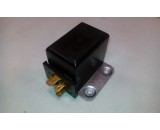 Prepínač diaľkových svetiel elektromagnetický